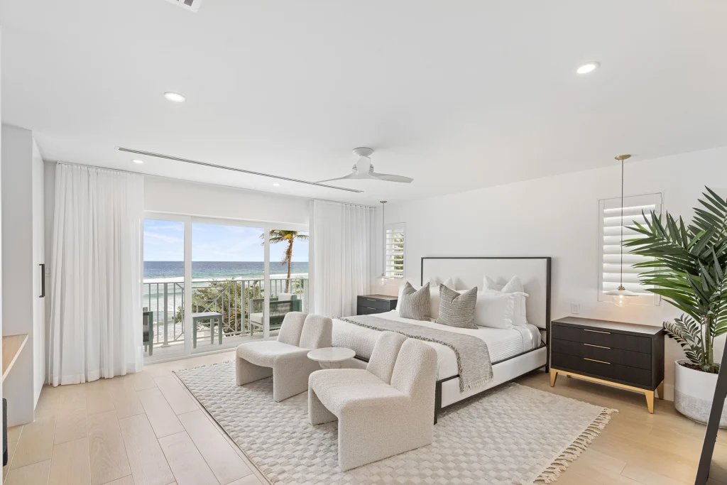 Bedroom 1 - Primary - King Bed - Salt Aire - Luxury Vacation Rentals - Cayman Islands - 1OAK